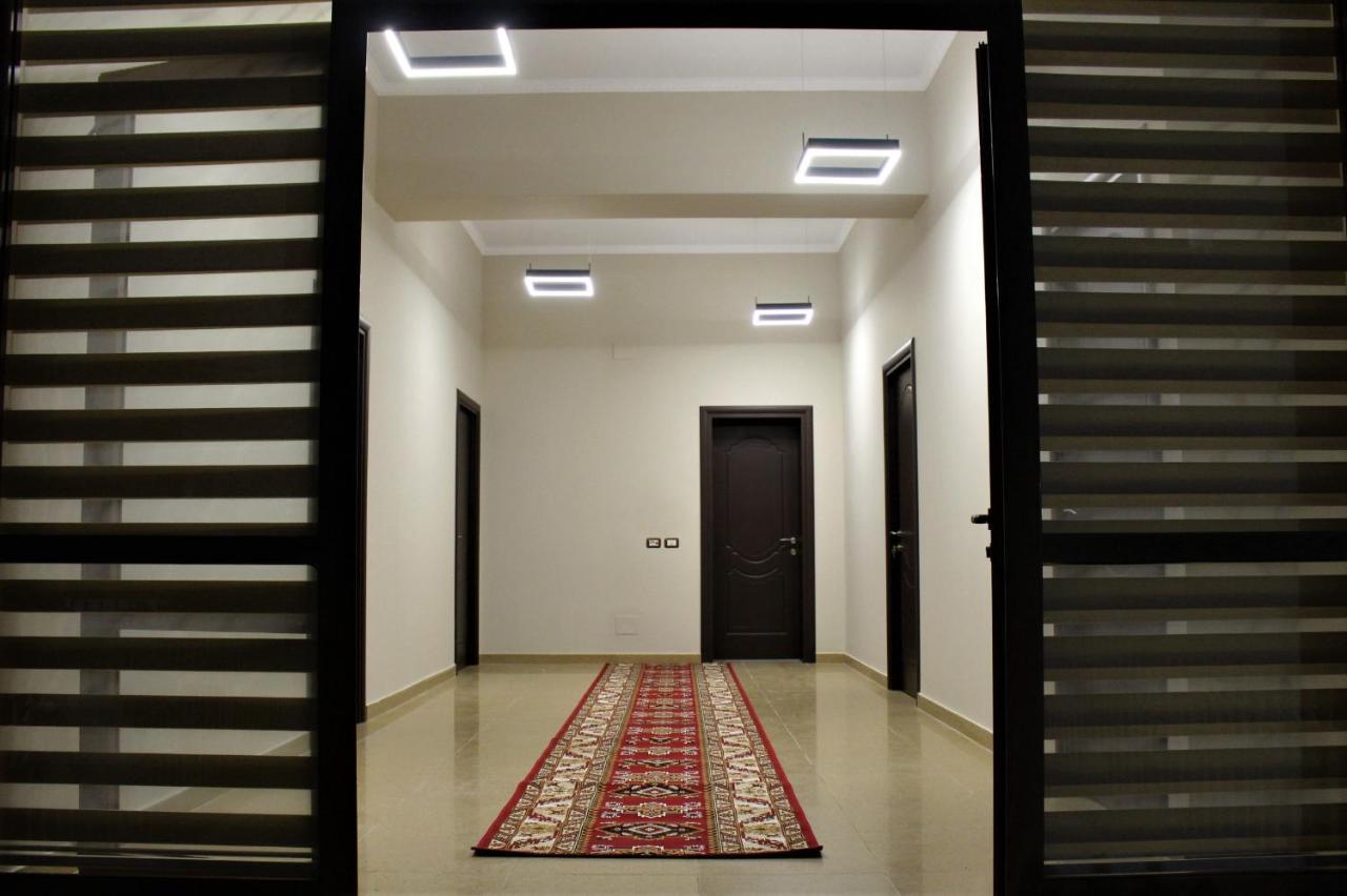 Hotel Vila Maledhi Berat Exteriör bild